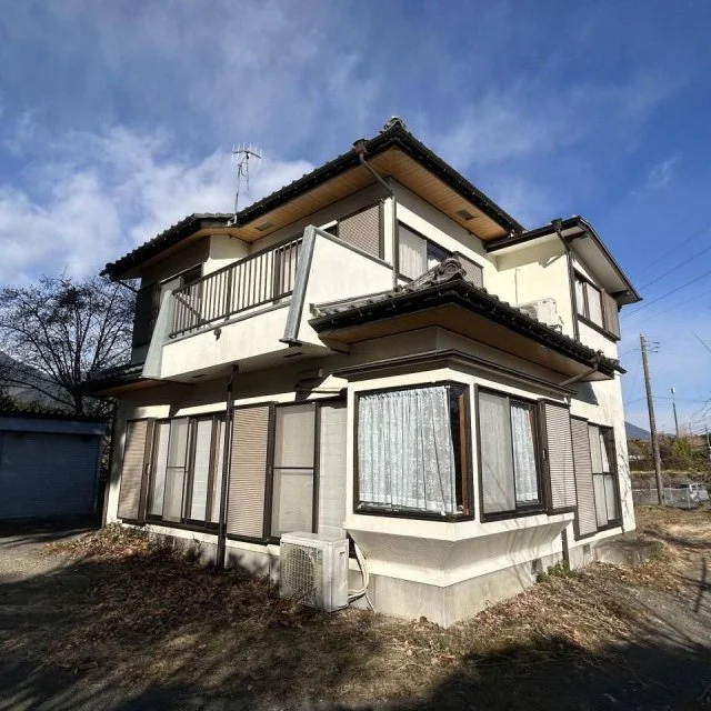 В Японии продают дом с видом на Фудзи по цене саратовской однушки