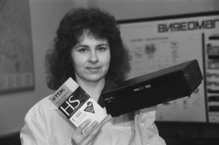 Редкие и запоминающиеся фотографии 1990-х годов