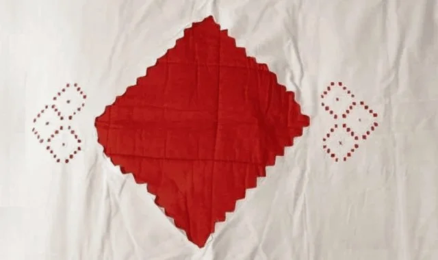 Секреты советского постельного белья: зачем нужен был ромб в центре?