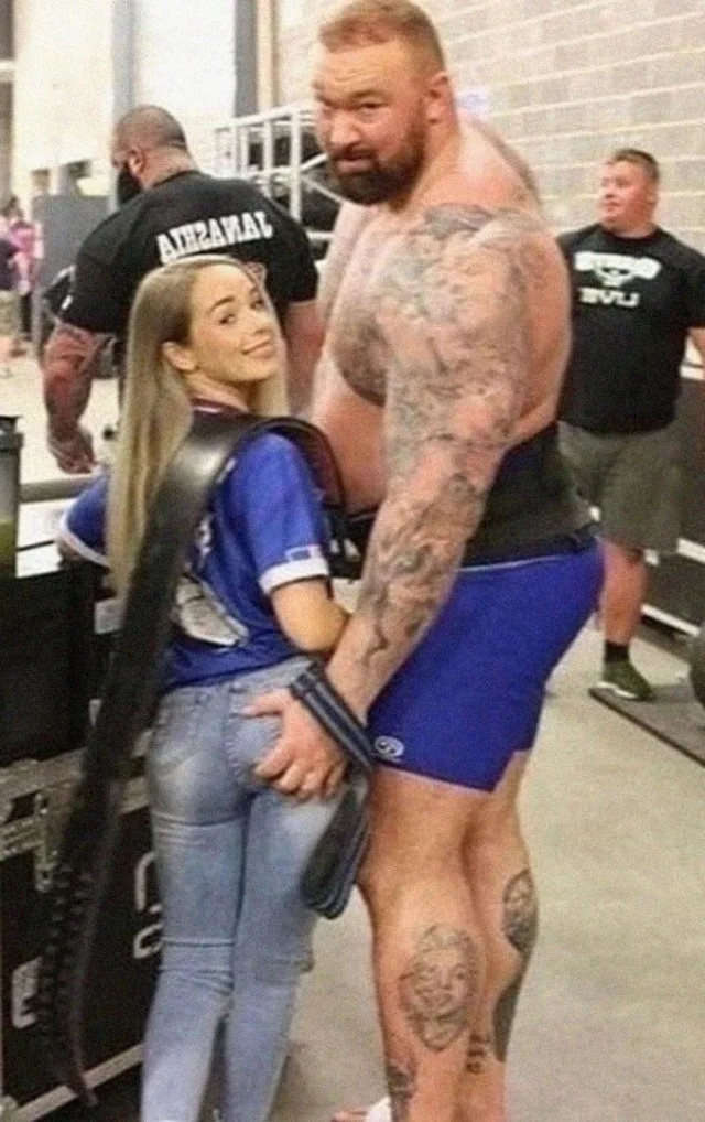 Зашел поглядеть прикольные картинки