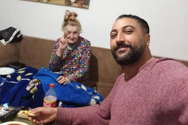 Бабушка в 74 года вышла замуж за иностранца и поделилась пикантными подробностями