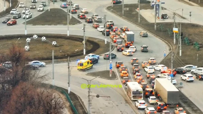 Чувашские гаишники решили найти водителя скорой, которого не пропускал кортеж главы региона