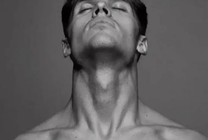 Зачем человеку кадык и почему он заметен только у мужчин?