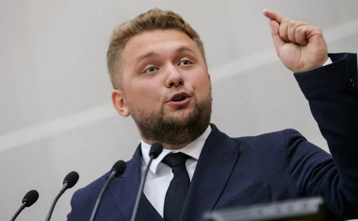 В Госдуме предложили лишить мигрантов льгот на жильё и запретить «семейный» подход