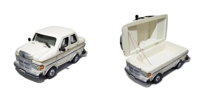 Фантастические гробы из Ганы: мастер, который делает похороны яркими