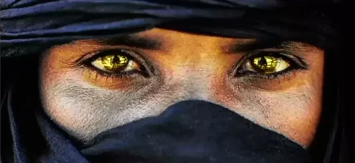 Таинственные туареги: почему их зовут синими людьми Сахары