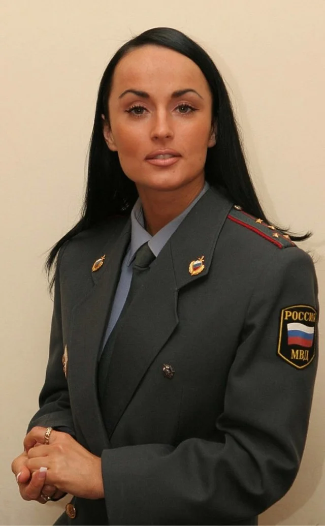 Как изменилась внешность Ирины Волк: фото тогда и сейчас