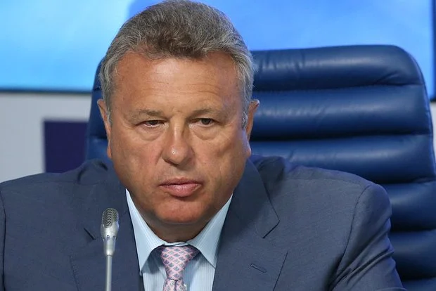 30 миллионов холостяков предложили обложить налогом в 20 процентов от зарплаты