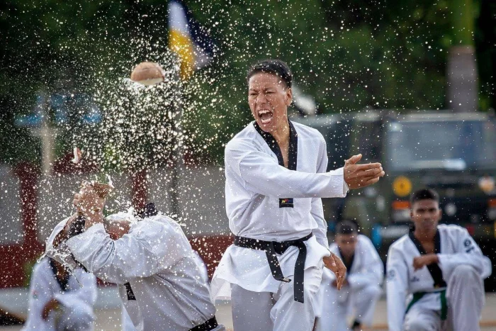 Снова намешалось