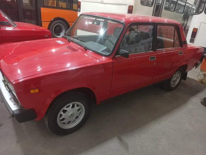 Уникальный ВАЗ-2105 с роторным мотором КГБ появился в продаже