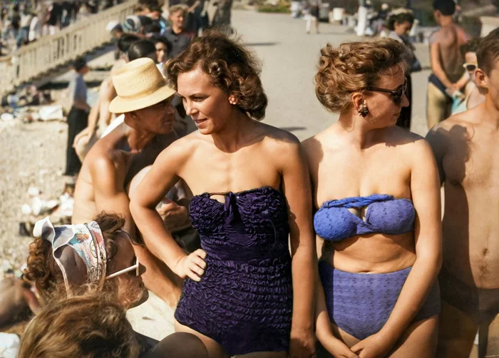 20 раскрашенных снимков из СССР, передающих дух той эпохи