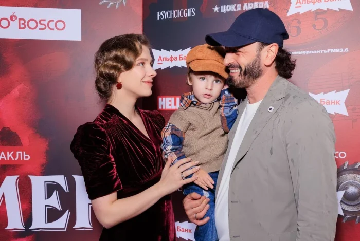 «15 — уже не ребёнок»: соцсети возмущены словами Авербуха о знакомстве с женой