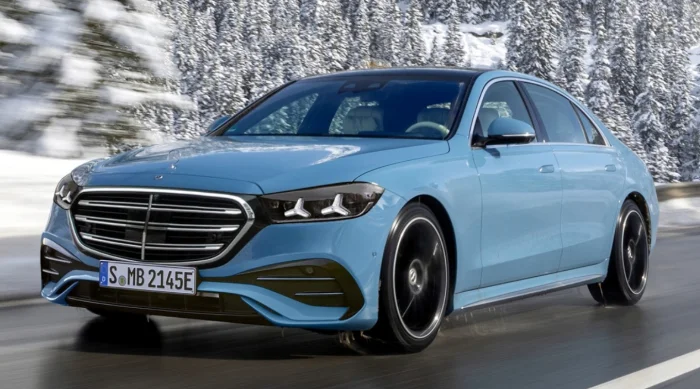 🇷🇺 Самые популярные автомобили представительского класса в России — 2025