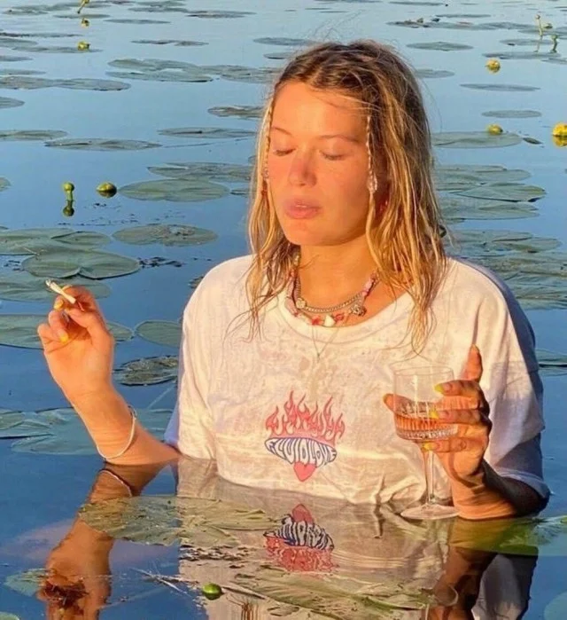 Смех да и только