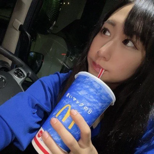 Японка в возрасте 27 лет выбрала профессию дальнобойщика