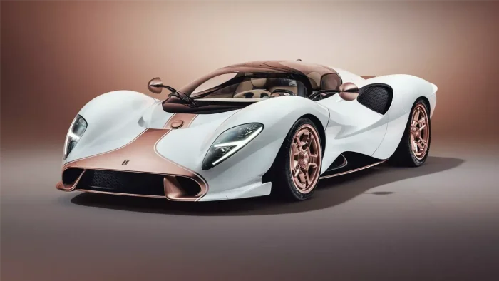 De Tomaso P72 наконец показали в серийной версии — спустя 6 лет после дебюта