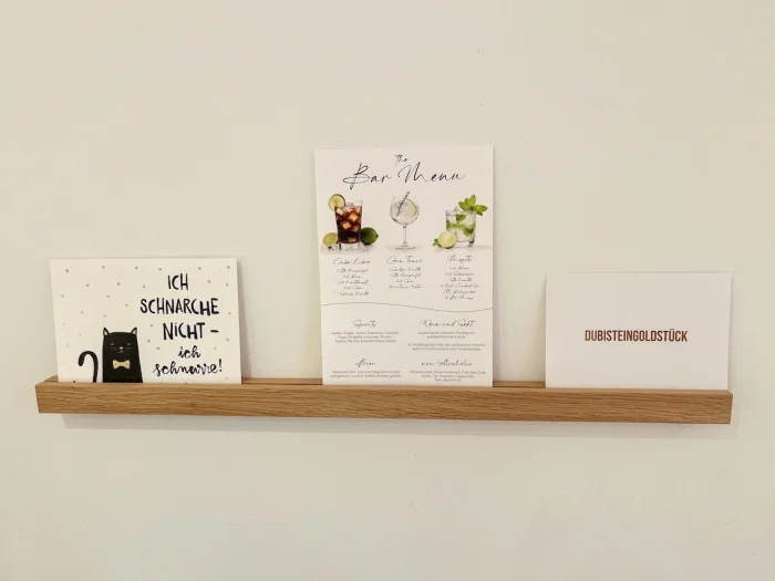 Полочка для открыток и фотографий