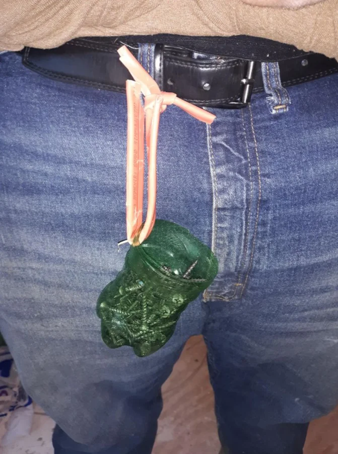 Пластиковая бутылка как карман