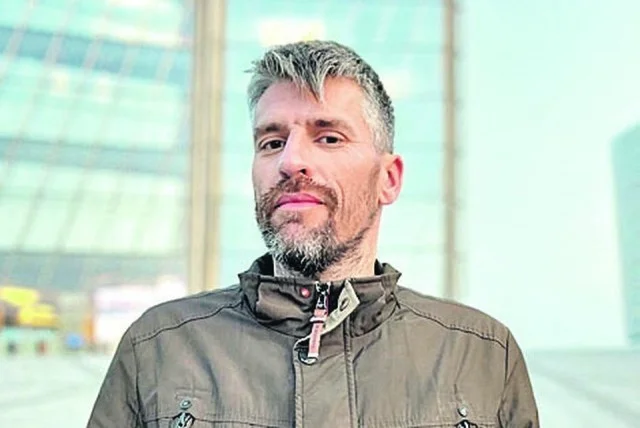 «Платил за чужого»: житель Петербурга спустя 8 лет узнал правду о сыне