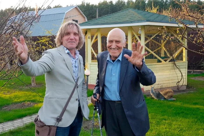 Николай Николаевич Дроздов на даче