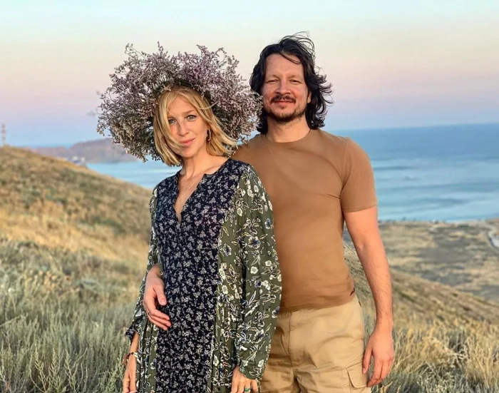 7 российских актрис, покоривших сердца мужчин моложе себя