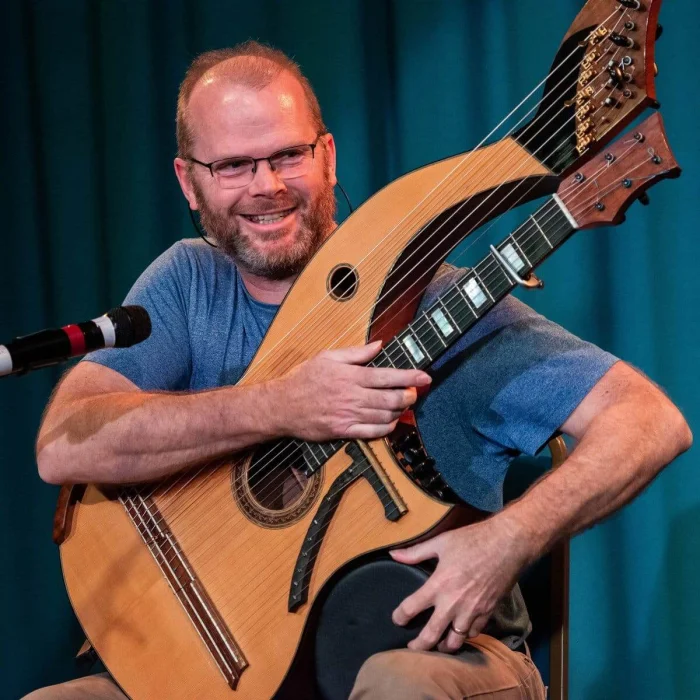 18 музыкальных инструментов с таким странным видом, что не поймёшь, как из них извлекают звук