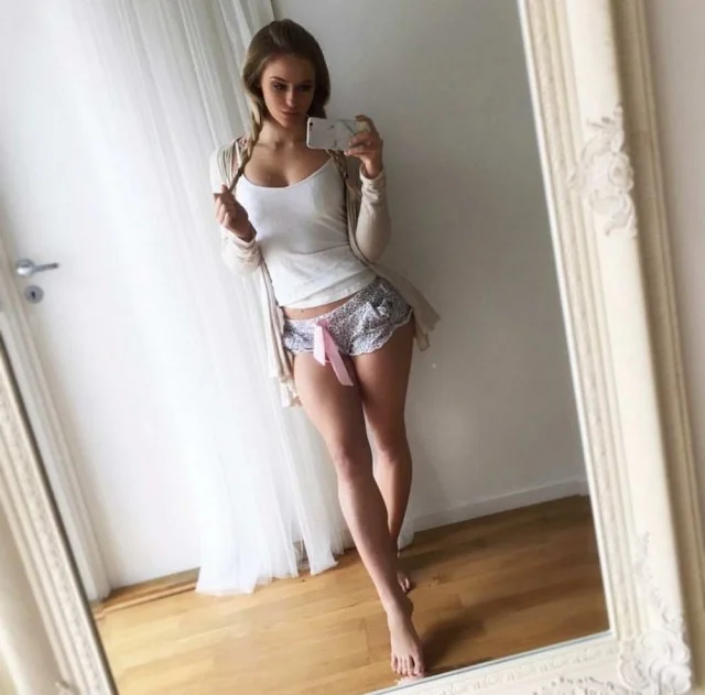 Классные и привлекательные девчонки