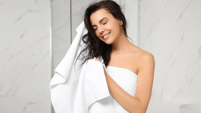 Как часто нужно стирать полотенца? Ответ микробиолога