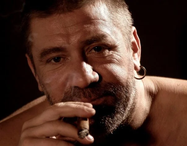 «Приютил друга — он забрал у него жену»: как мгновение разрушило звезду «Ликвидации»