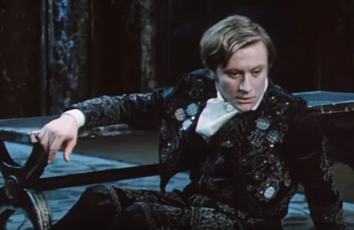 Театр стал их последним пристанищем: судьбы 6 великих артистов СССР