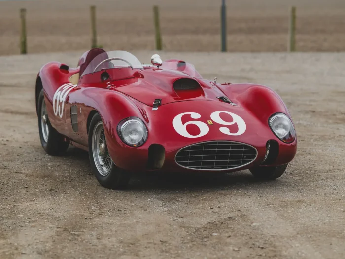 На аукционе появится редкая Ferrari 1955 года, принадлежавшая Кэрроллу Шелби