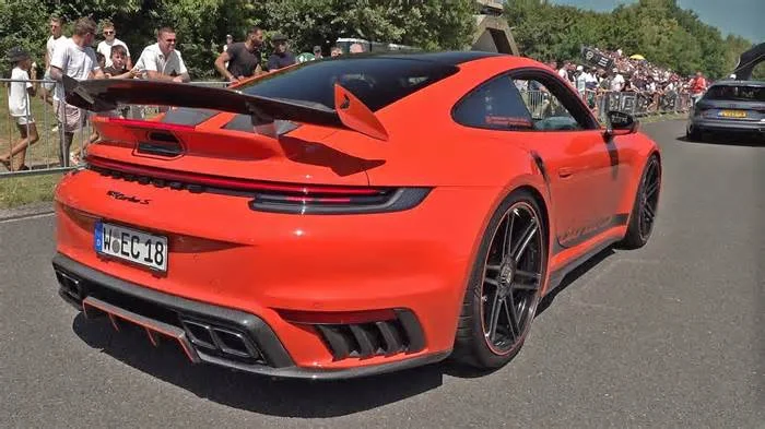 Porsche TR 800 против Audi R8 V10+ Дуэль суперкаров на реальных дорогах