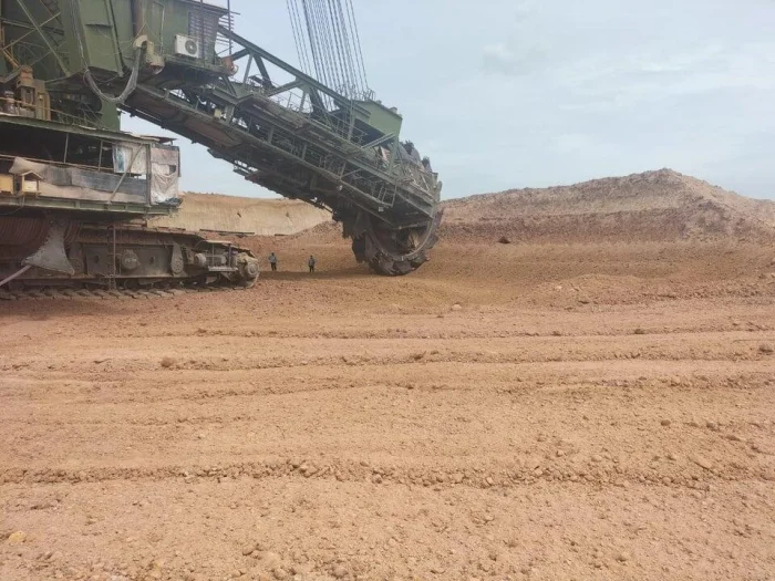 Машина для добычи лигнита