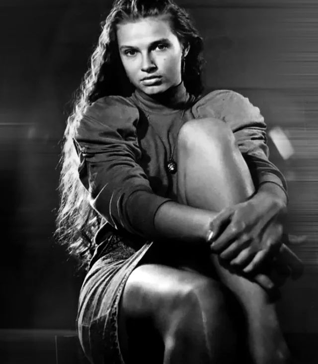 Девчонки из 90-х и 2000-х