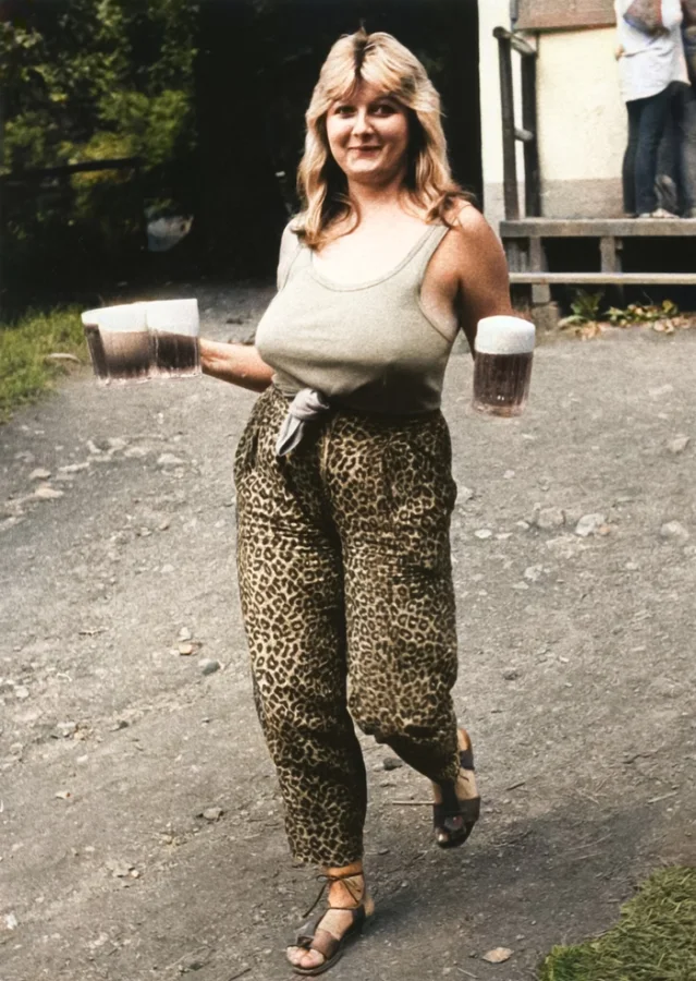 Фрагменты прошлого: 20 редких колоризированных ретро-фото Европы XX века