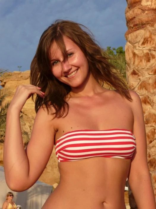 Молодые красавицы