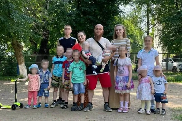 Многожёнца Ивана Сухова проверяют по делу о домогательствах к дочери