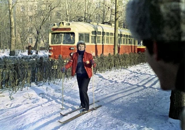 Атмосферные фото Москвы 1981 года