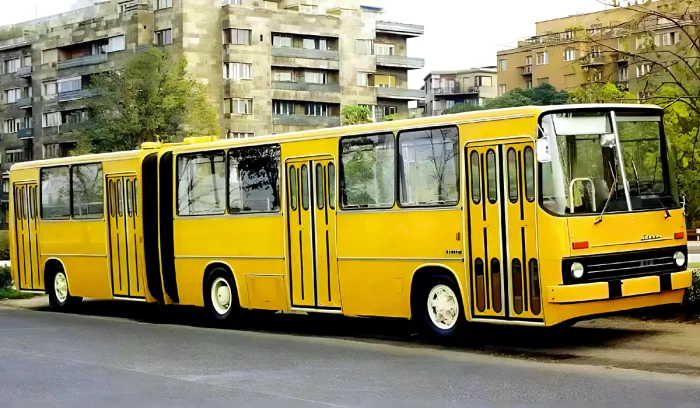 Икарус-280: запах солярки и ностальгия по «гармошке»