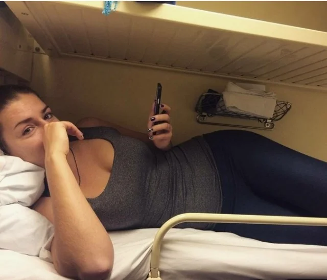 Красотки: Попутчицы и проводницы