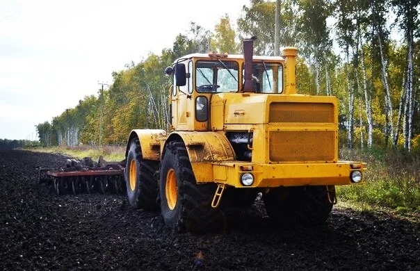 К-700 — стальной гигант, который истощал землю и страну