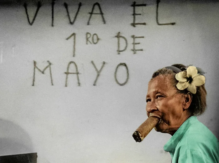 Мир прошлого в красках: уникальные раскрашенные фото из разных стран XX века