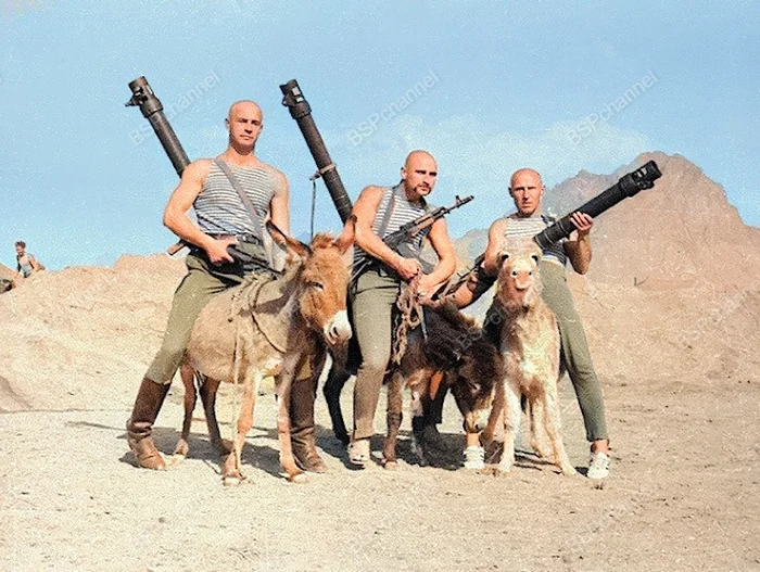 Война в цвете: 20 редких раскрашенных фото конфликтов XX века