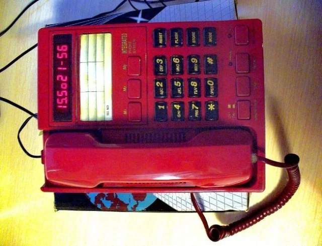 9 бытовых вещей из 90-х, которые сегодня уже не встретишь