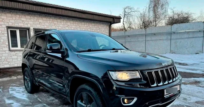 Автомобиль Михаила Ефремова, на котором он устроил смертельное ДТП, снова выставлен на продажу