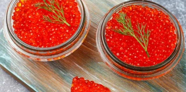 Есть больше двух ложек красной икры в день