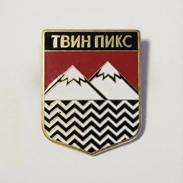 Если бы города из фильмов имели советские гербы