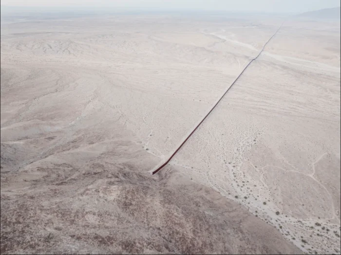 Стена между США и Мексикой: как выглядит граница в объективе фотографов