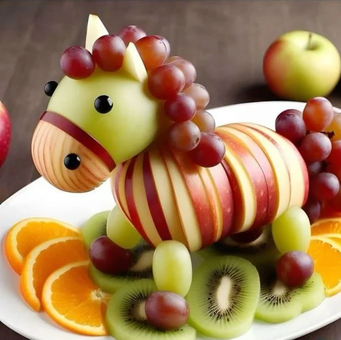 Встречаем 2026 год Красной Огненной Лошади соответсвующей праздничной закуской