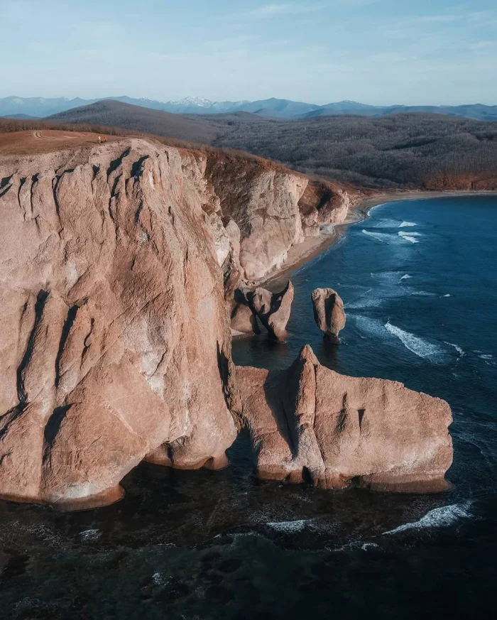 🌊 Бухта Дубовая — северное чудо Приморья